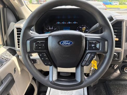 Used 2022 Ford F350 XL w/ Power Equipment Group AWD/4WD image 15