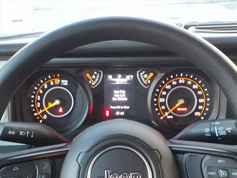 New 2026 Jeep Gladiator Sport image 12