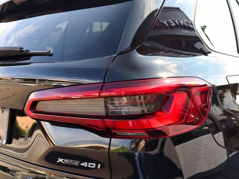 Used 2019 BMW X5 xDrive40i AWD/4WD image 11