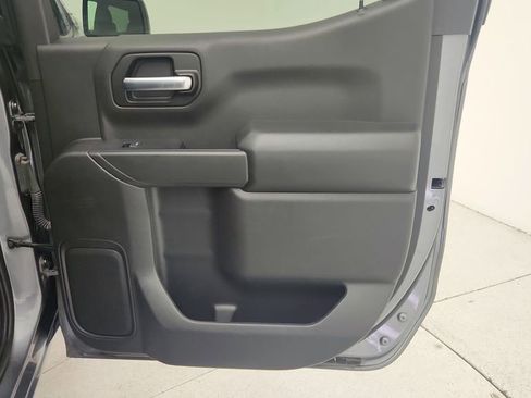 Used 2021 Chevrolet Silverado 1500 Custom image 31