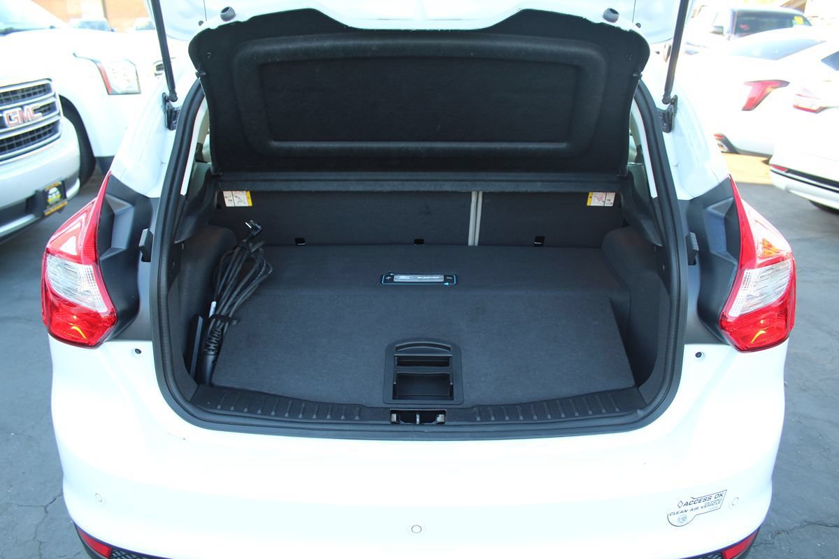 Used 2014 Ford Focus Electric Hatchback FWD image 29
