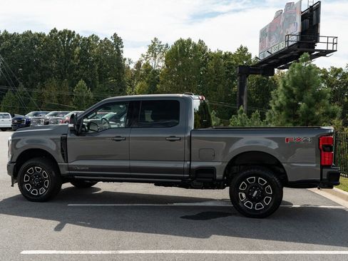 New 2026 Ford F250 Platinum w/ FX4 Off-Road Package AWD/4WD image 14