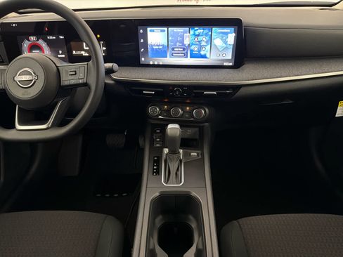 New 2026 Nissan Kicks S FWD image 19