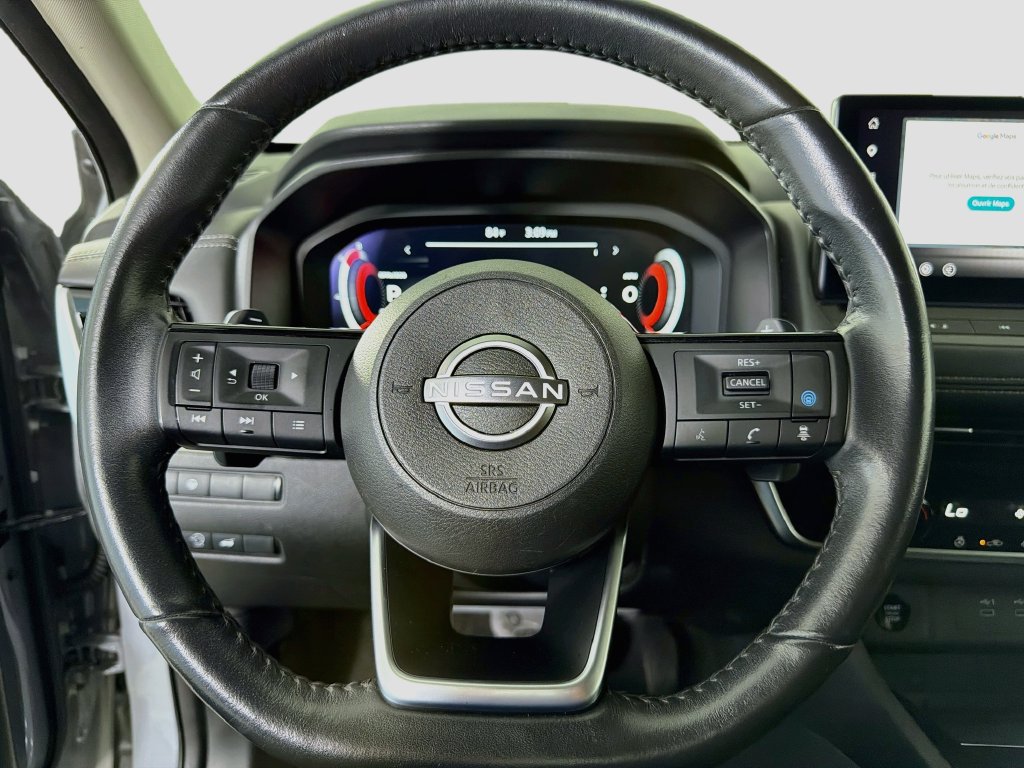 Used 2024 Nissan Rogue SL FWD image 15