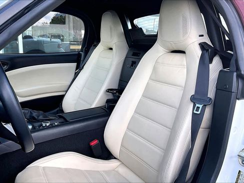 Used 2018 FIAT 124 Spider Lusso image 8