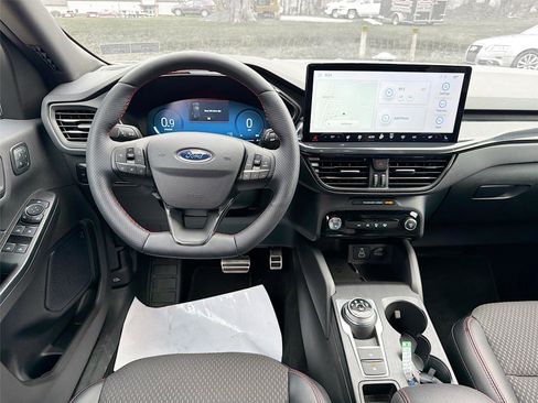 Used 2024 Ford Escape ST-Line Select w/ Tech Pack #2 image 24