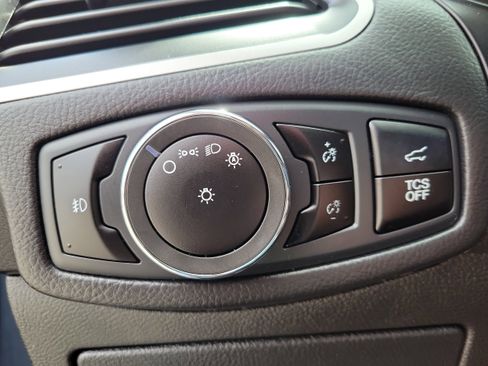 Used 2023 Ford Edge SEL AWD/4WD image 22