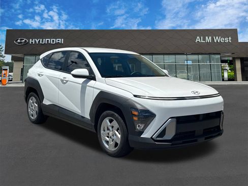Used 2026 Hyundai Kona SE FWD image 3