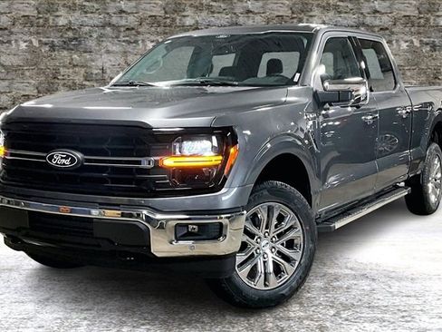 New 2025 Ford F150 XLT w/ Equipment Group 302A MID image 2