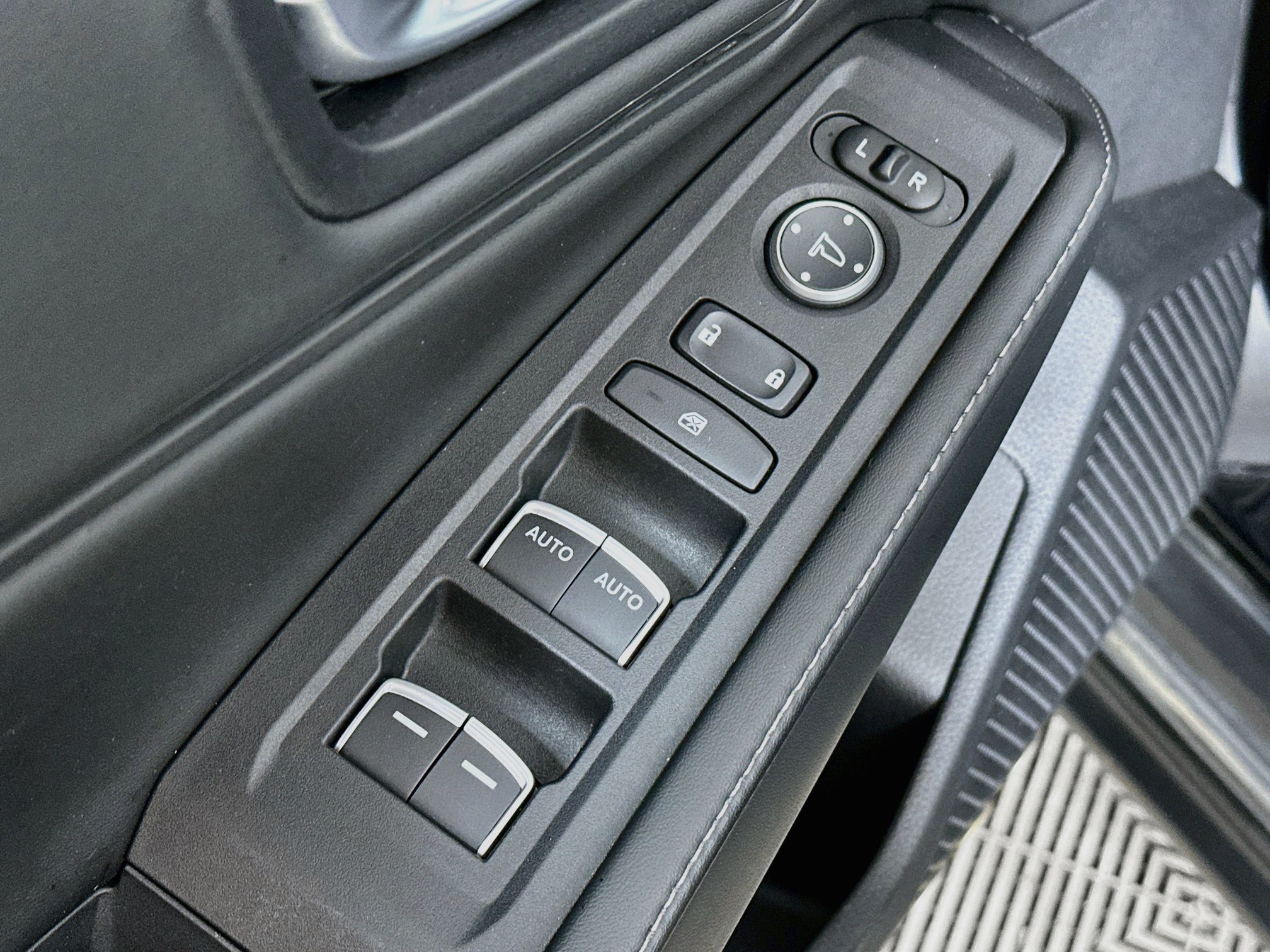 Used 2024 Honda Accord Sport image 17