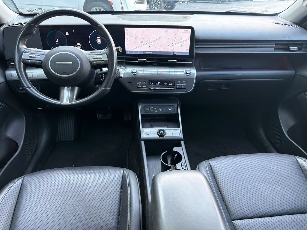Used 2024 Hyundai Kona Limited FWD image 23