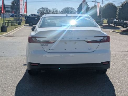 Certified 2025 Toyota Camry LE FWD image 5