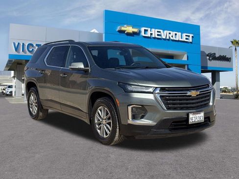 Certified 2023 Chevrolet Traverse LT FWD image 10