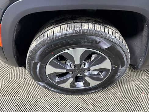 Used 2023 Jeep Grand Cherokee 4WD 4xe image 10