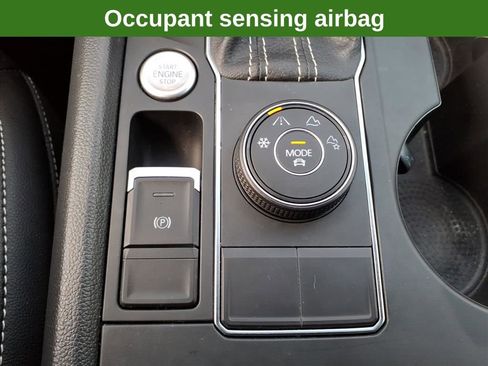 Used 2022 Volkswagen Atlas SE image 23