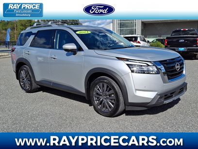Used 2024 Nissan Pathfinder SL w/ SL Premium Package