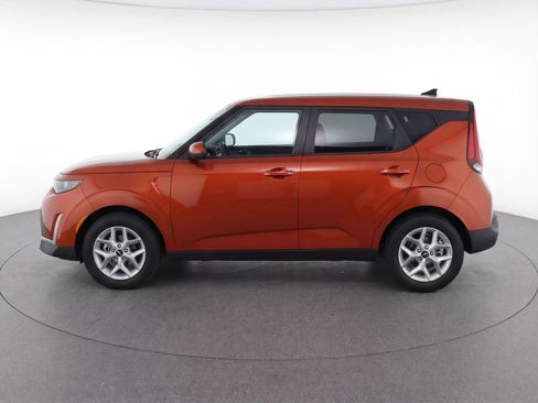 Used 2023 Kia Soul LX w/ Option Group 015 image 5