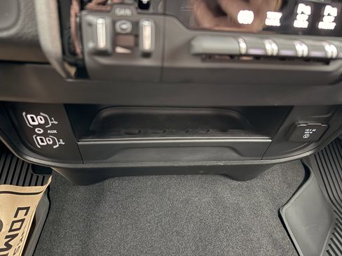 Used 2026 RAM 2500 Tradesman image 11