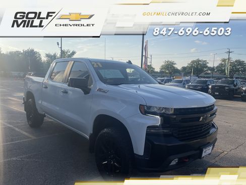 Used 2021 Chevrolet Silverado 1500 LT Trail Boss w/ Convenience Package II AWD/4WD image 3