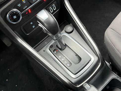 Used 2019 Ford EcoSport SE image 21