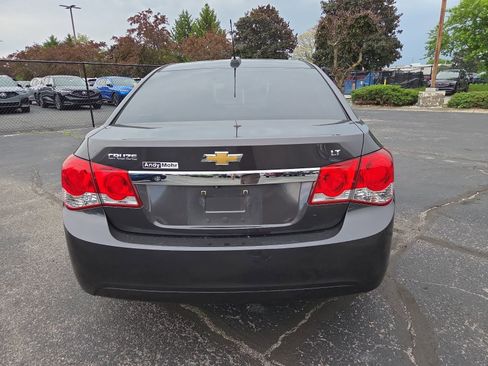 Used 2015 Chevrolet Cruze LT FWD image 9