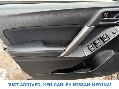 Used 2016 Subaru Forester 2.5i w/ Alloy Wheel Package image 14