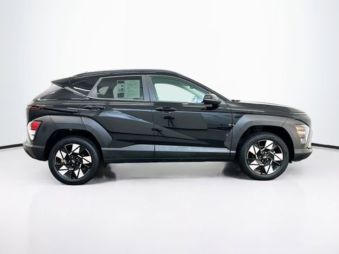 Used 2025 Hyundai Kona SEL image 10