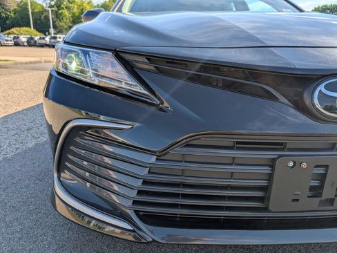 Used 2023 Toyota Camry LE FWD image 10