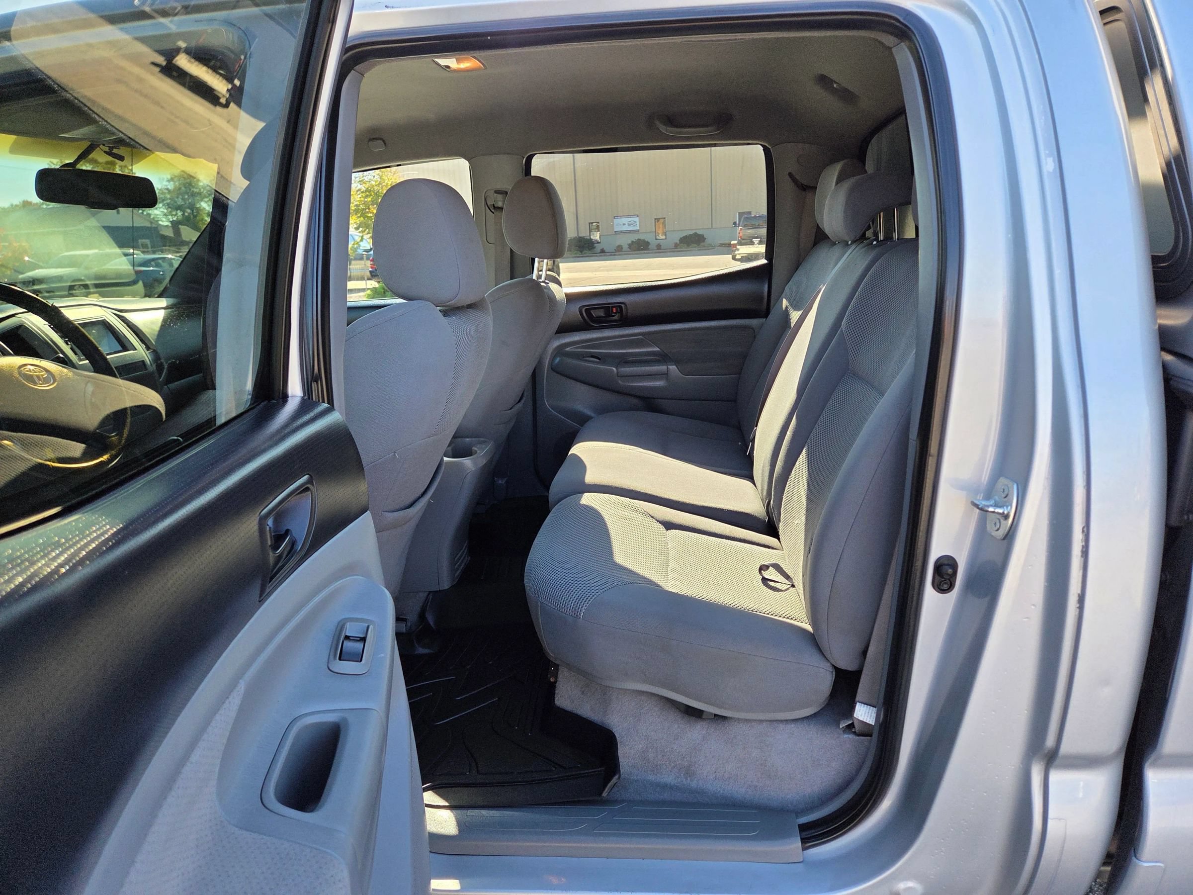 Used 2008 Toyota Tacoma PreRunner RWD image 12