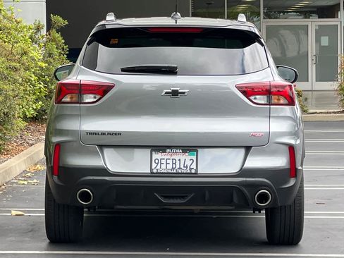 Used 2023 Chevrolet TrailBlazer RS FWD image 8