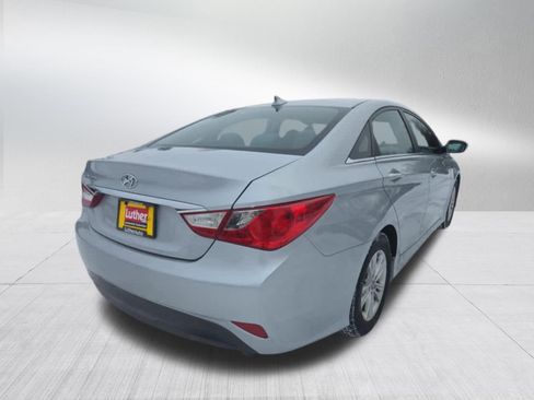 Used 2014 Hyundai Sonata GLS w/ Popular Equipment Group 2 image 3