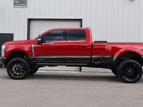 Used 2024 Ford F350 King Ranch w/ FX4 Off-Road Package image 8