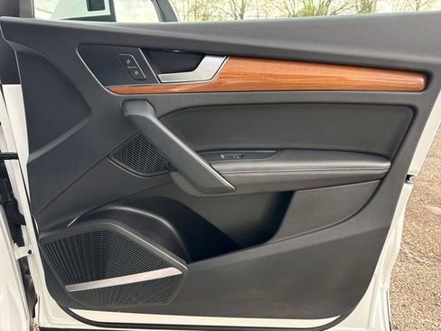 Used 2023 Audi Q5 2.0T Premium Plus image 25