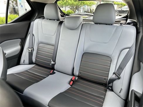 Used 2024 Nissan Kicks SR w/ SR Premium Package image 23