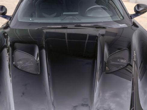 Used 2019 Aston Martin DBS Superleggera RWD image 21