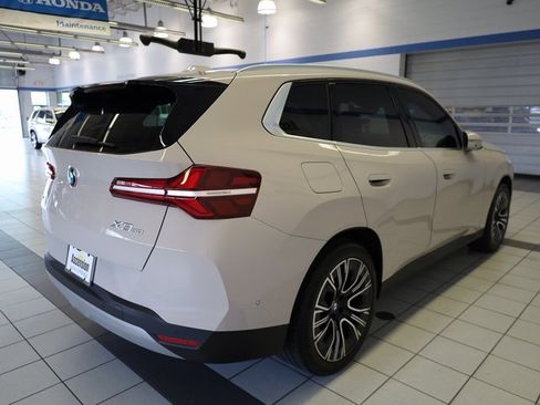 Used 2025 BMW X3 xDrive30i w/ Premium Package image 14