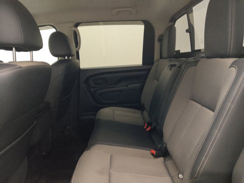Used 2017 Nissan Titan S RWD image 18