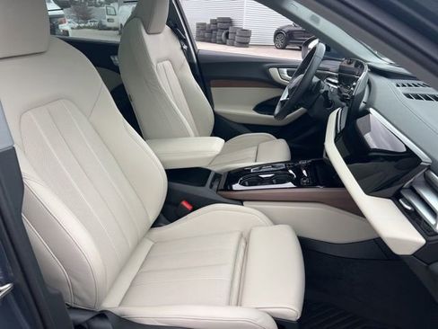 Used 2025 Audi A5 2.0T Premium Plus w/ Premium Plus image 40