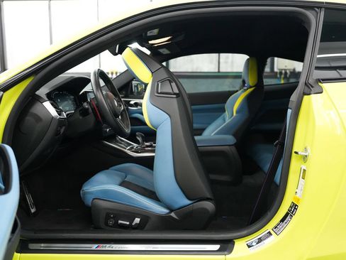 Used 2022 BMW M4 xDrive Competition w/ Executive Package AWD/4WD image 30