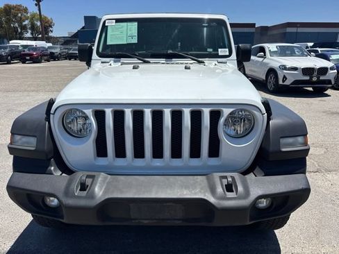 Used 2020 Jeep Wrangler Unlimited Sport S AWD/4WD image 2