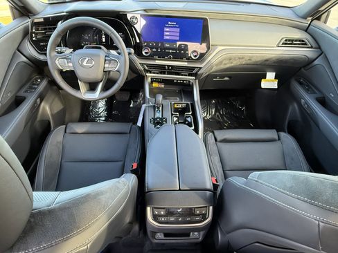 New 2026 Lexus TX 550h AWD Plug-In Hybrid image 26