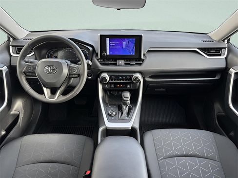 Used 2023 Toyota RAV4 XLE w/ XLE Grade Weather Package image 27