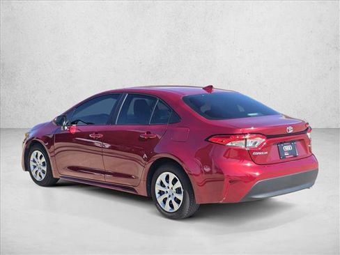 Used 2024 Toyota Corolla LE image 7