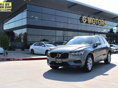 Used 2018 Volvo XC60 T5 Momentum w/ Convenience Package