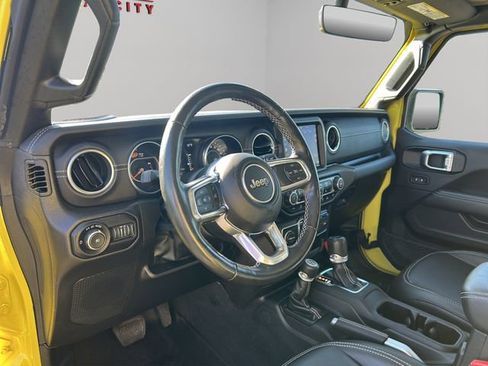 Used 2022 Jeep Wrangler Unlimited Sahara w/ LED Lighting Group image 27