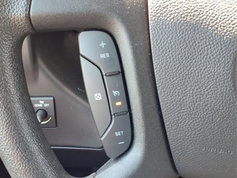 Used 2024 GMC Savana 2500 w/ Driver Convenience Package RWD image 19
