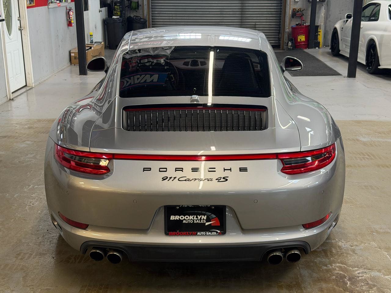 Used 2018 Porsche 911 Carrera 4S AWD/4WD image 8