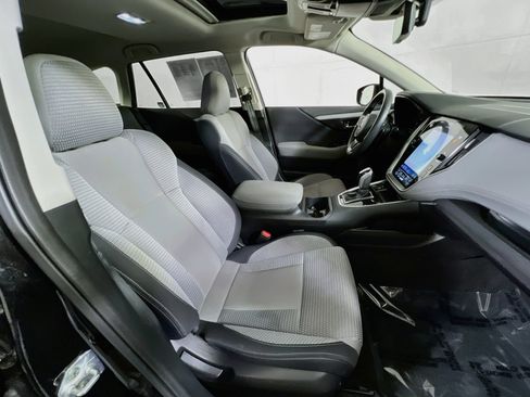 Used 2023 Subaru Outback Premium AWD/4WD image 28