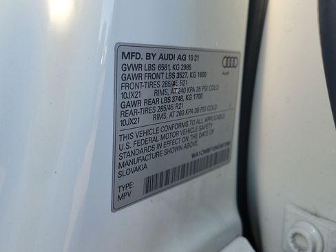 Used 2022 Audi SQ8 Prestige w/ Prestige Package image 71