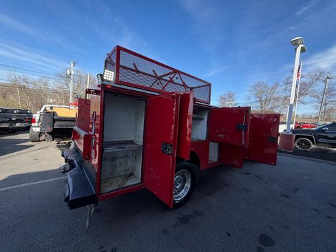 Used 2013 Ford F550 4x4 SuperCab Super Duty w/ Payload Upgrade Pkg image 18